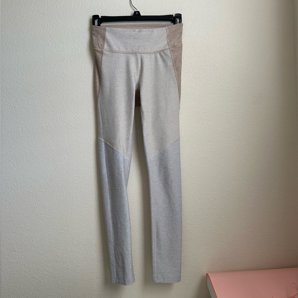 Outdoor voices tri-toned leggings Sz XS